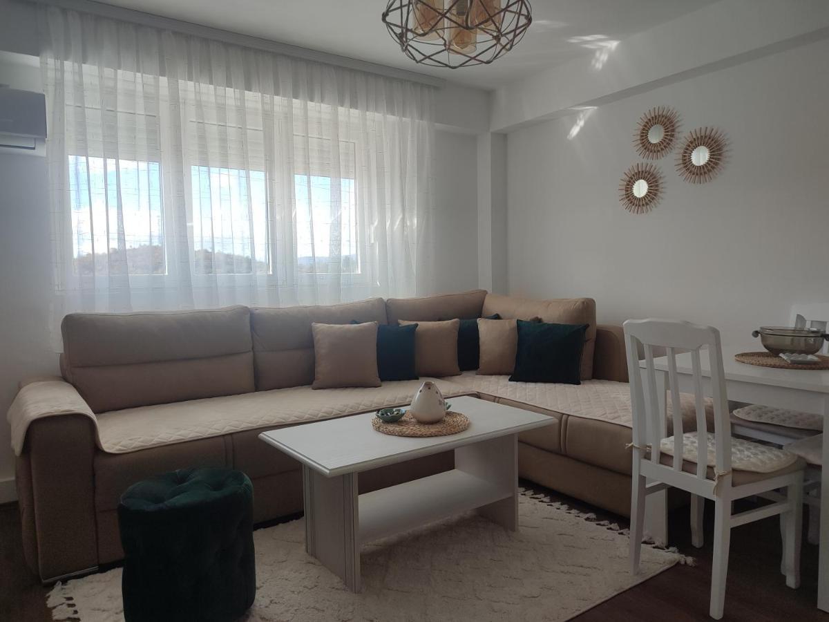 Apartman Dbb Никшич Экстерьер фото